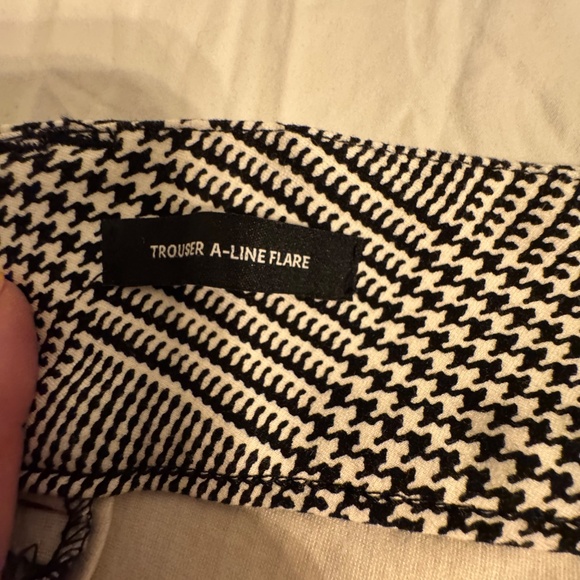 Studio by Torrid Glen Plaid Trouser A-Line Flare Pants β Size 28R - Picture 8 of 11